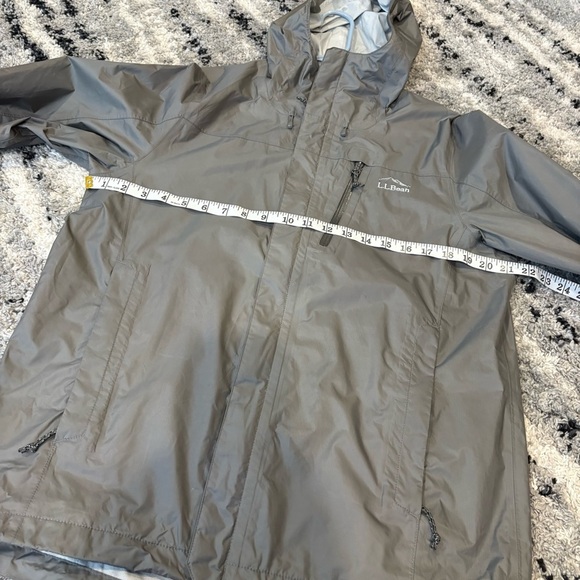 L.L. Bean Men's Trail Model Gray Hooded Rain Jacket Graphite size Small Regular - Picture 6 of 10